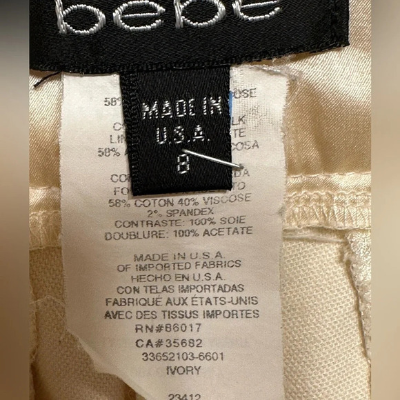 Woman’s bebe brand velour pants. Boot cut mid rise in cream Size 8. - Picture 4 of 7